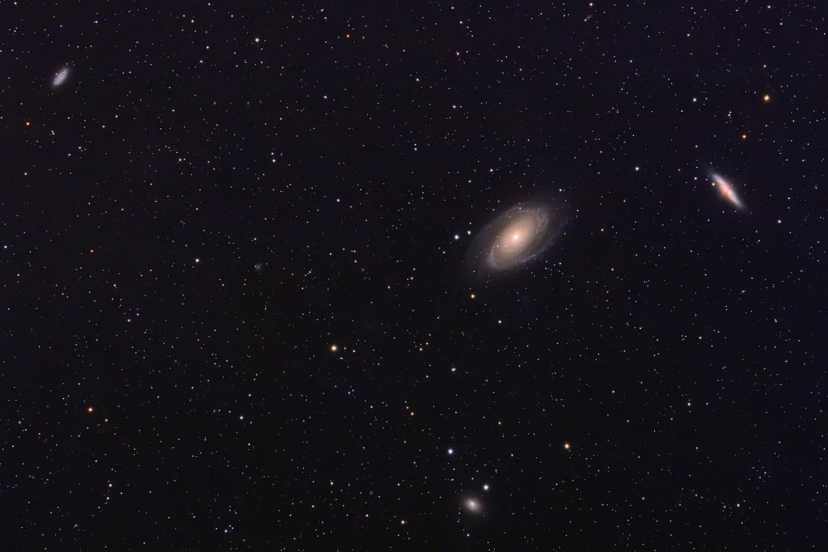 Galaksije Messier 81 i 82
